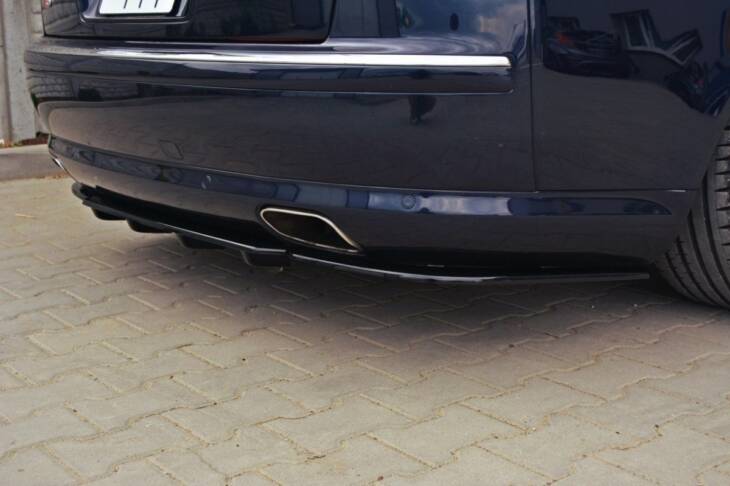 CENTRAL REAR SPLITTER AUDI S8 D3 (with vertical bars) - immagine 2