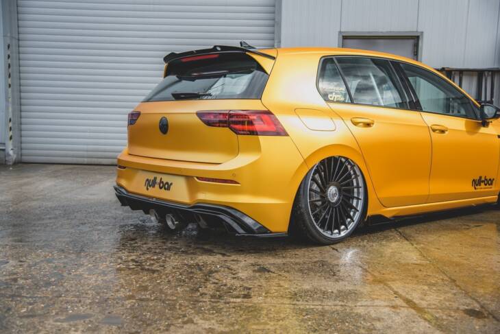 Rear Valance (R32 LOOK) with Exhaust VW Golf 8 - immagine 2