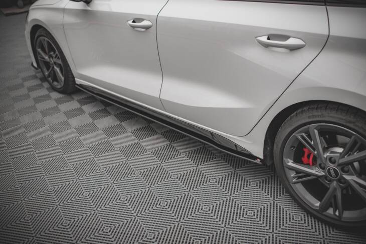 Street Pro Side Skirts Diffusers Audi S3 / A3 S-Line 8Y - immagine 4