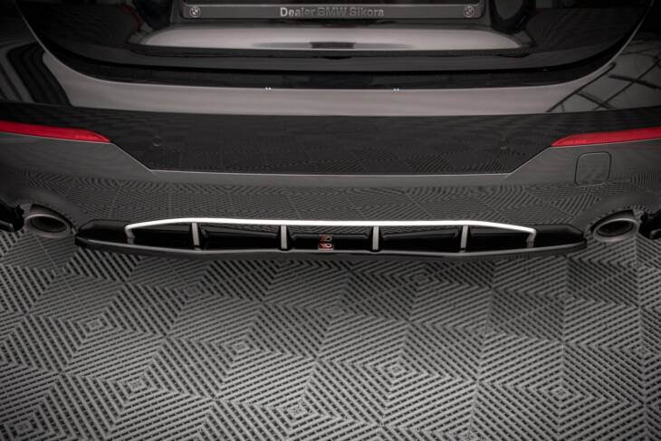 Central Rear Splitter for BMW 4 M-Pack G22 - immagine 2