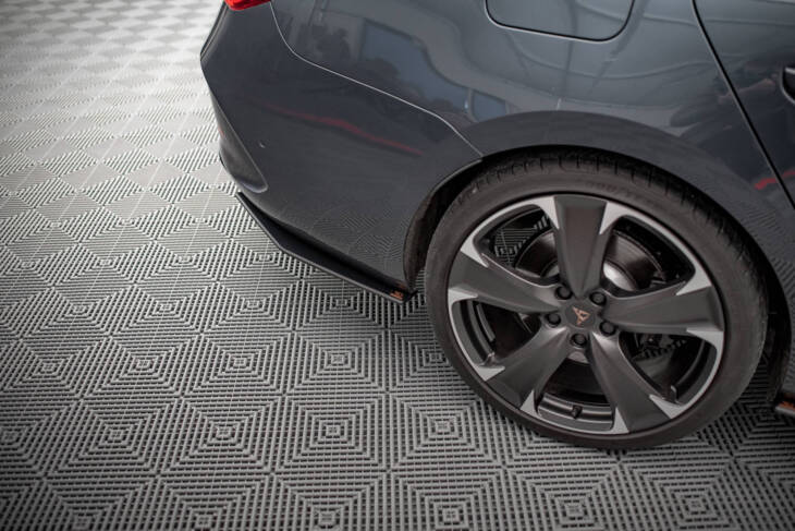 Street Pro Rear Side Splitters Cupra Leon ST - immagine 3