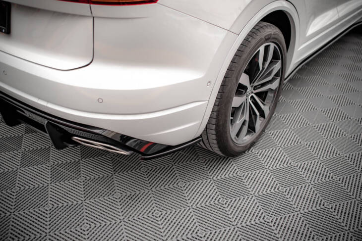 Rear Side Splitters Volkswagen Touareg R-line Mk3 - immagine 3
