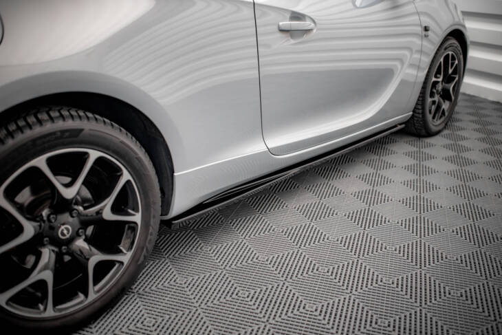 Side Skirts Diffusers Opel Astra GTC OPC-Line J - immagine 4