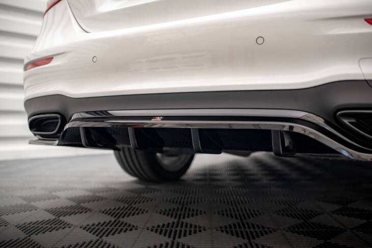 Central Rear Splitter (with vertical bars) Mercedes-Benz E AMG-Line W213 Facelift - immagine 3