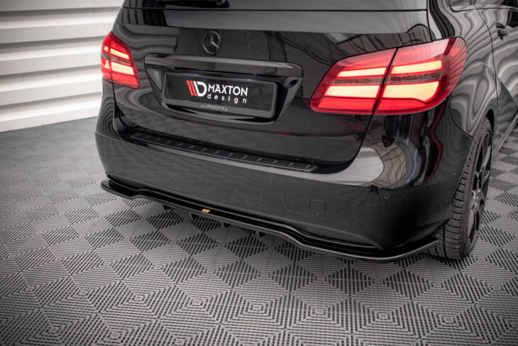 Central Rear Splitter (with vertical bars) Mercedes-Benz B W246 Facelift - immagine 2