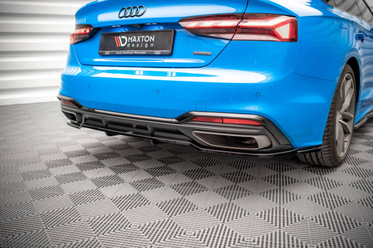 Central Rear Splitter (with vertical bars) Audi A5 S-Line F5 Facelift - immagine 4
