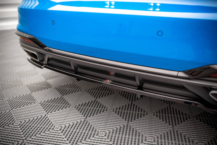 Central Rear Splitter (with vertical bars) Audi A5 S-Line F5 Facelift - immagine 5