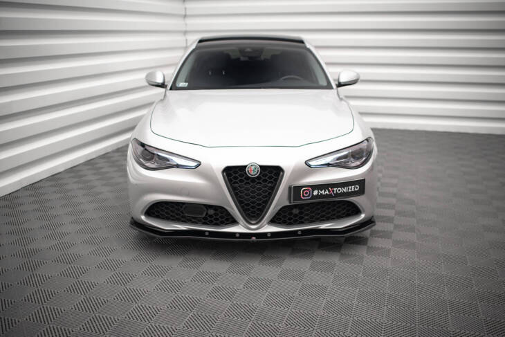 Front Splitter V.1 Alfa Romeo Giulia Sport - immagine 2