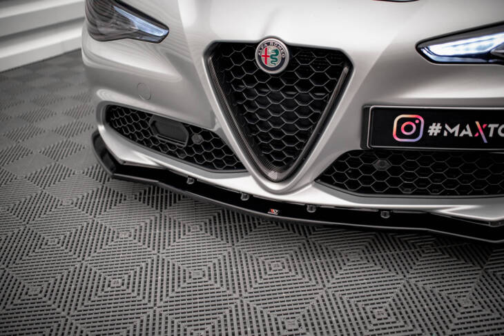 Front Splitter V.1 Alfa Romeo Giulia Sport - immagine 3