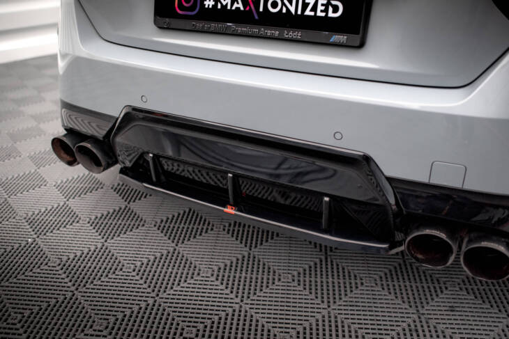 Central Rear Splitter for BMW 2 Coupe M240i G42 - immagine 2