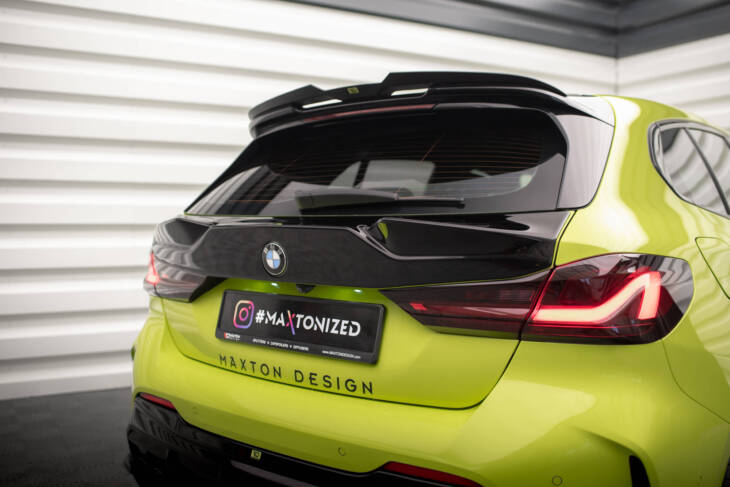 The extension of the rear window BMW 1 F40 M-Pack / M135i - immagine 5