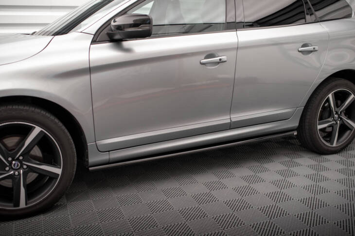 Side Skirts Diffusers Volvo XC60 R-Design Mk1 Facelift - immagine 4