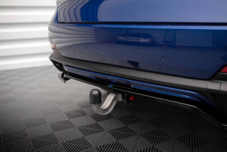 Central Rear Splitter (with vertical bars) Maserati Levante GTS Mk1 - immagine 2