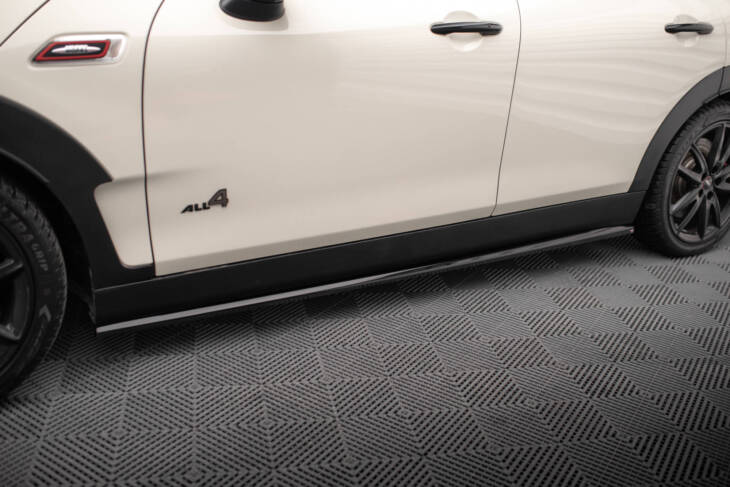 Side Skirts Diffusers Mini Cooper Clubman John Cooper Works F54 Facelift - immagine 3