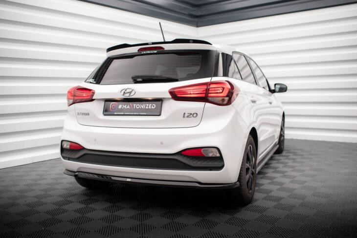 Central Rear Splitter Hyundai I20 Mk2 Facelift - immagine 2