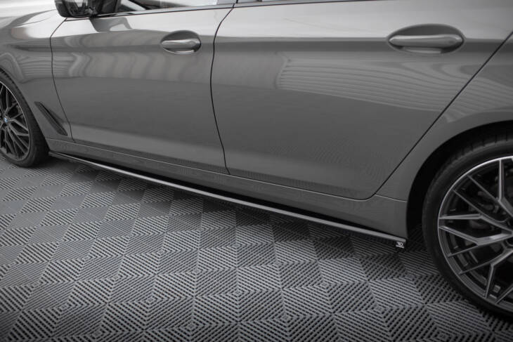 Side Skirts Diffusers BMW 5 G30 / G31 Facelift - immagine 4