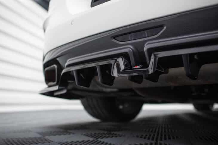 Central Rear Splitter (with vertical bars) BMW Z4 M40i G29 - immagine 2