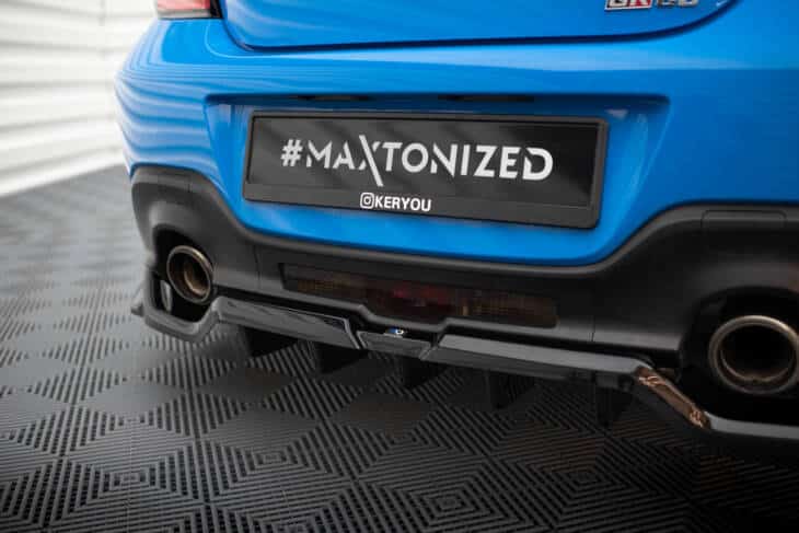 Central Rear Splitter (with vertical bars) V.3 Toyota GR86 Mk1 - immagine 4