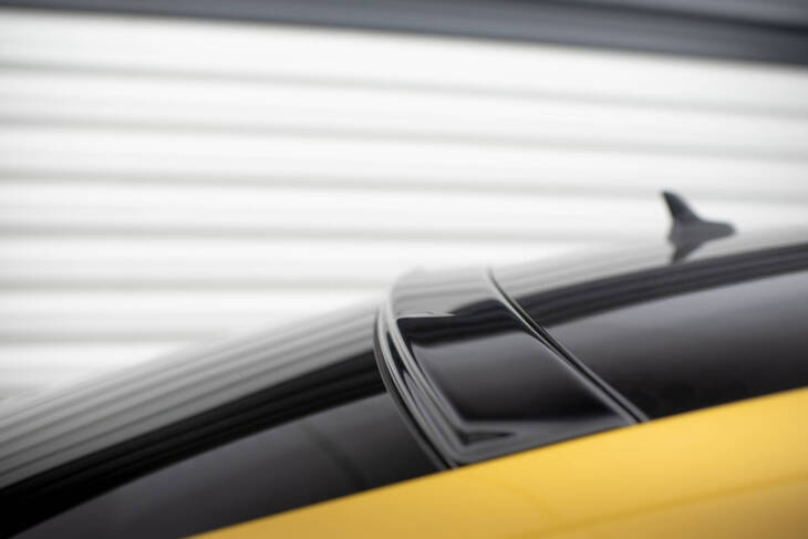 The extension of the rear window Volkswagen Arteon R-Line - immagine 4