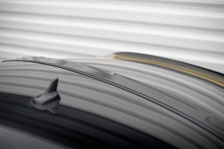 The extension of the rear window Volkswagen Arteon R-Line - immagine 6