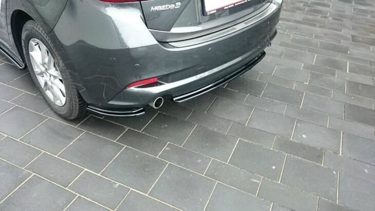 CENTRAL REAR SPLITTER Mazda 3 BM (Mk3) Facelift (without vertical bars) - immagine 3