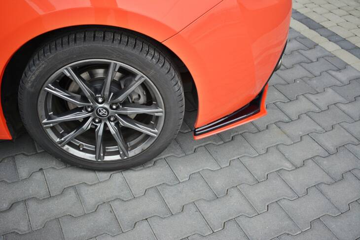 REAR SIDE SPLITTERS V.2 TOYOTA GT86 FACELIFT - immagine 3