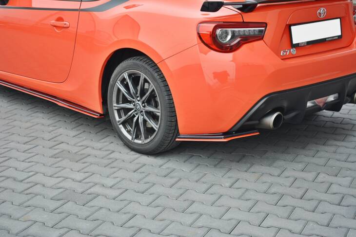 REAR SIDE SPLITTERS V.2 TOYOTA GT86 FACELIFT - immagine 2