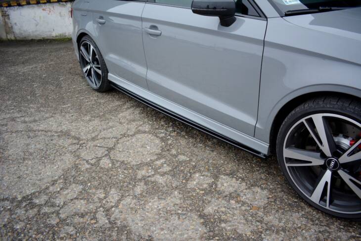 Side Skirts Diffusers Audi RS3 8V FL Sedan - immagine 3