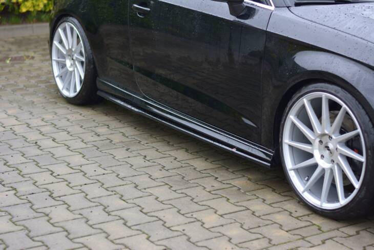 Side Skirts Diffusers Audi S3 / A3 S-Line 8V / 8V FL Hatchback - immagine 3