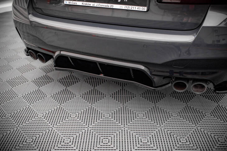 CENTRAL REAR SPLITTER BMW M5 F90 - immagine 3