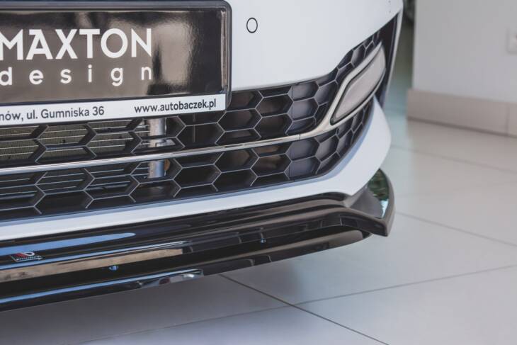 Front Splitter V.3 Skoda Superb Mk3 FL - immagine 4