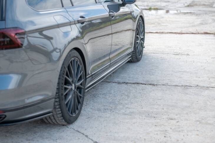 Side skirts Diffusers Volkswagen Passat R-Line B8 - immagine 3