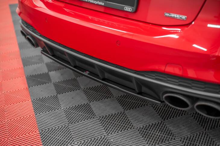Central Rear Splitter Audi S7 C8 - immagine 4