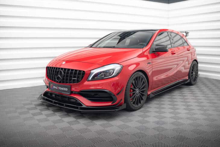 Street Pro Front Splitter + Flaps Mercedes-Benz A 45 AMG Aero W176 Facelift - immagine 5