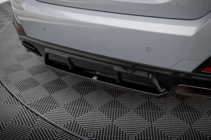 Central Rear Splitter for BMW M440i Gran Coupe G26 - immagine 3