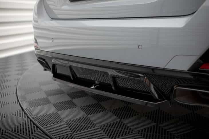 Central Rear Splitter for BMW M440i Gran Coupe G26 - immagine 4