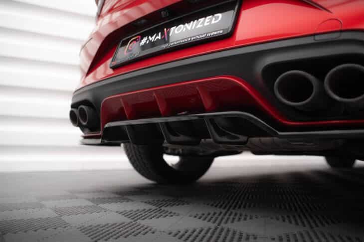 Central Rear Splitter (with vertical bars) Cupra Leon Hatchback Mk1 - immagine 4