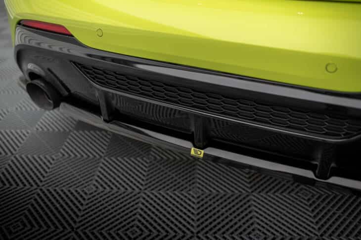 Central Rear Splitter V.2 BMW M135i F40 - immagine 4