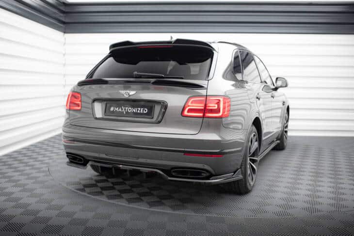 Central Rear Splitter (with vertical bars) Bentley Bentayga Mk1 - immagine 2
