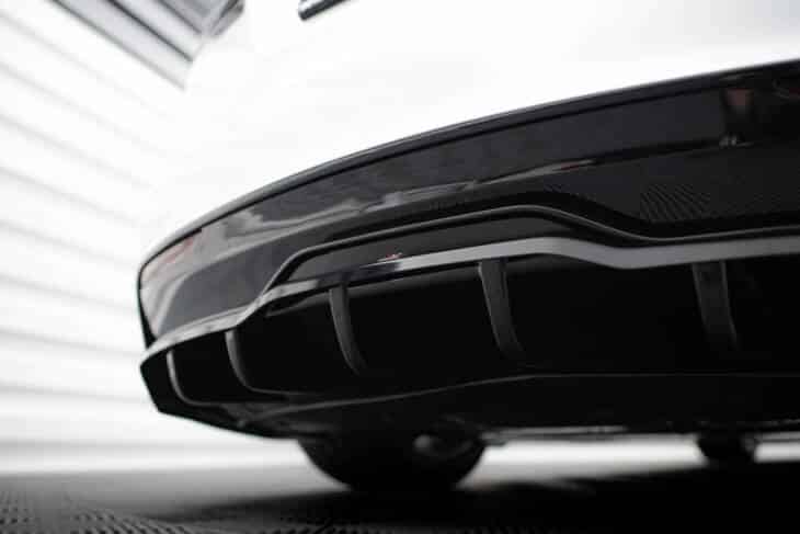 Central Rear Splitter (with vertical bars) V.2 Tesla Model S Plaid Mk1 Facelift - immagine 5