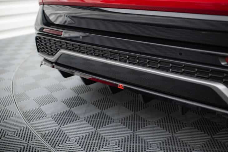 Central Rear Splitter (with vertical bars) Toyota RAV4 GR Sport Mk5 - immagine 3