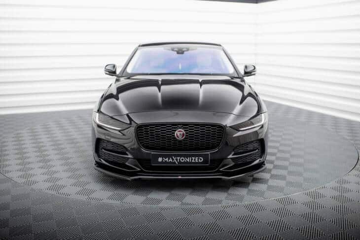 Front Splitter V.1 Jaguar XE X760 Facelift - immagine 2