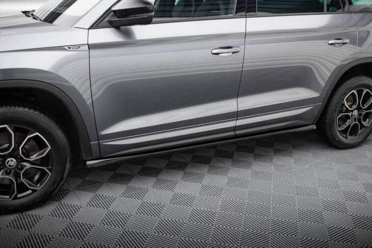 Side Skirts Diffusers Skoda Kodiaq Sportline Mk1 Facelift - immagine 3