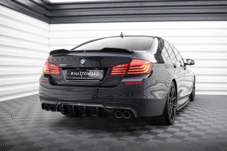 Rear Valance V.2 BMW 5 M-Pack F10 (Version with two double exhausts) - immagine 2